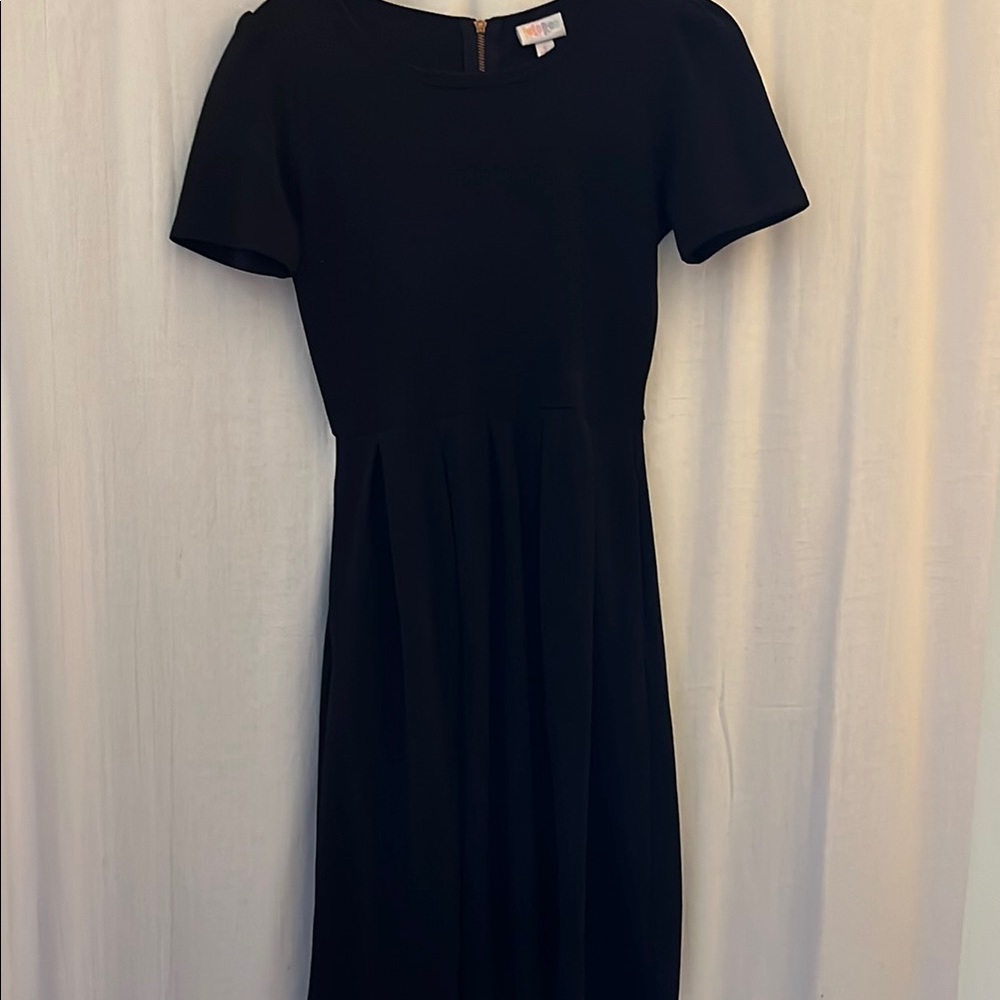 LuLaRoe AMELIA Dress Size SMALL, Black with Rose Gold Zipper